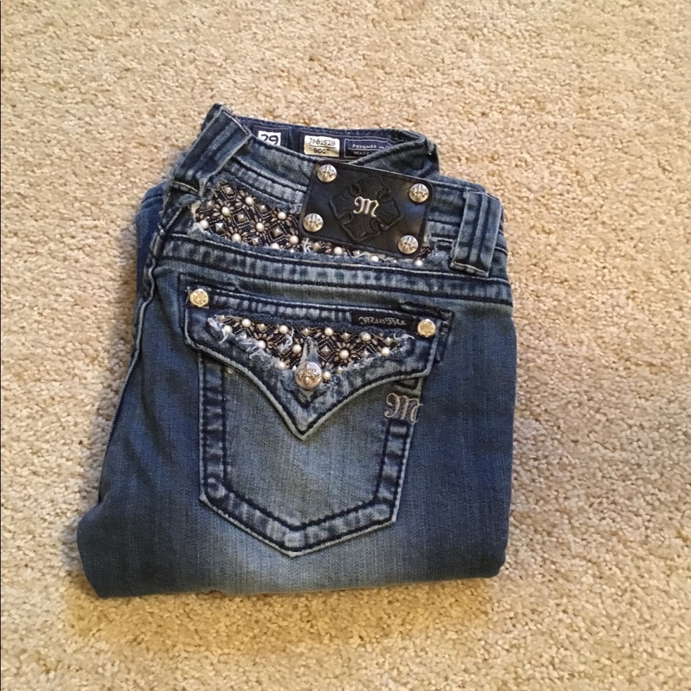 Miss me boot cut jeans!